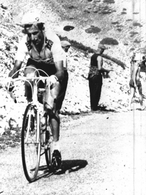 1967: Simpson overlijdt op Ventoux